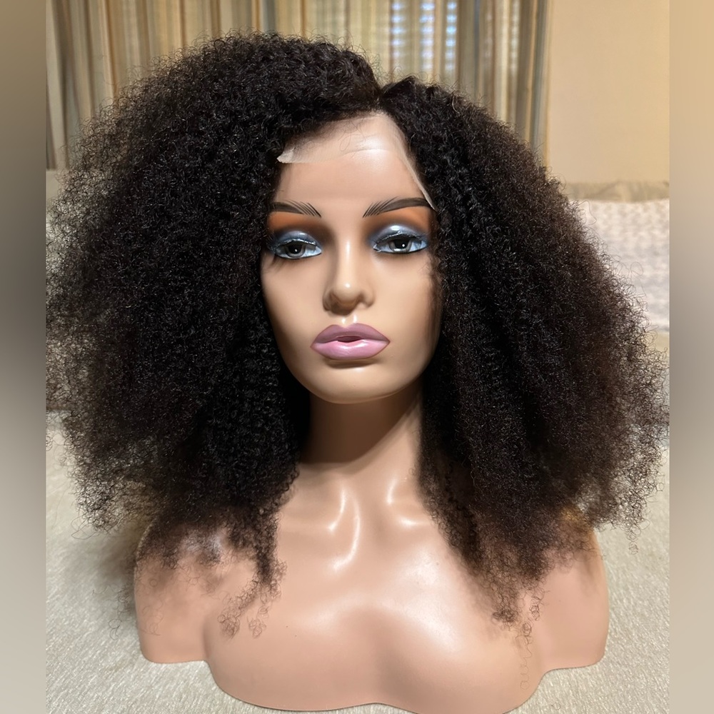 Wig - Picture 4 of 6